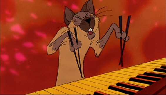 Aristocats playing an instrument